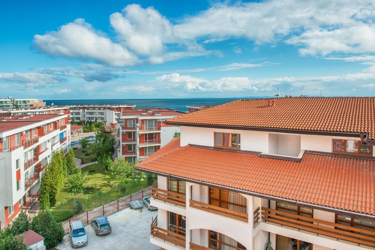 Privilege Beach Apartments Sveti Vlas Exterior foto