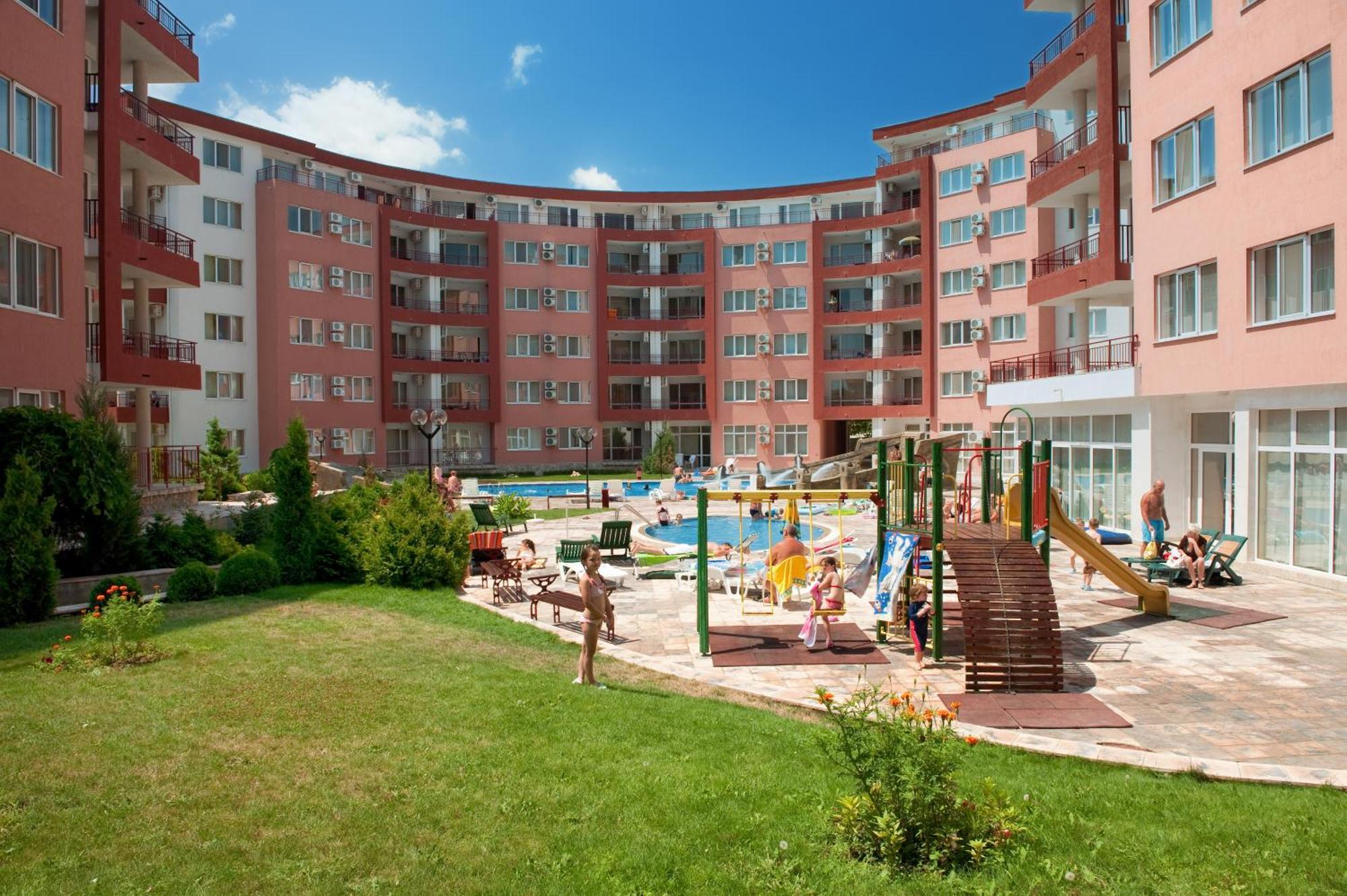Privilege Beach Apartments Sveti Vlas Exterior foto