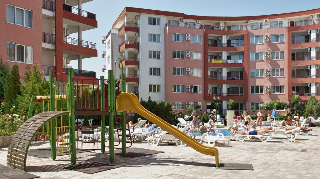 Privilege Beach Apartments Sveti Vlas Exterior foto